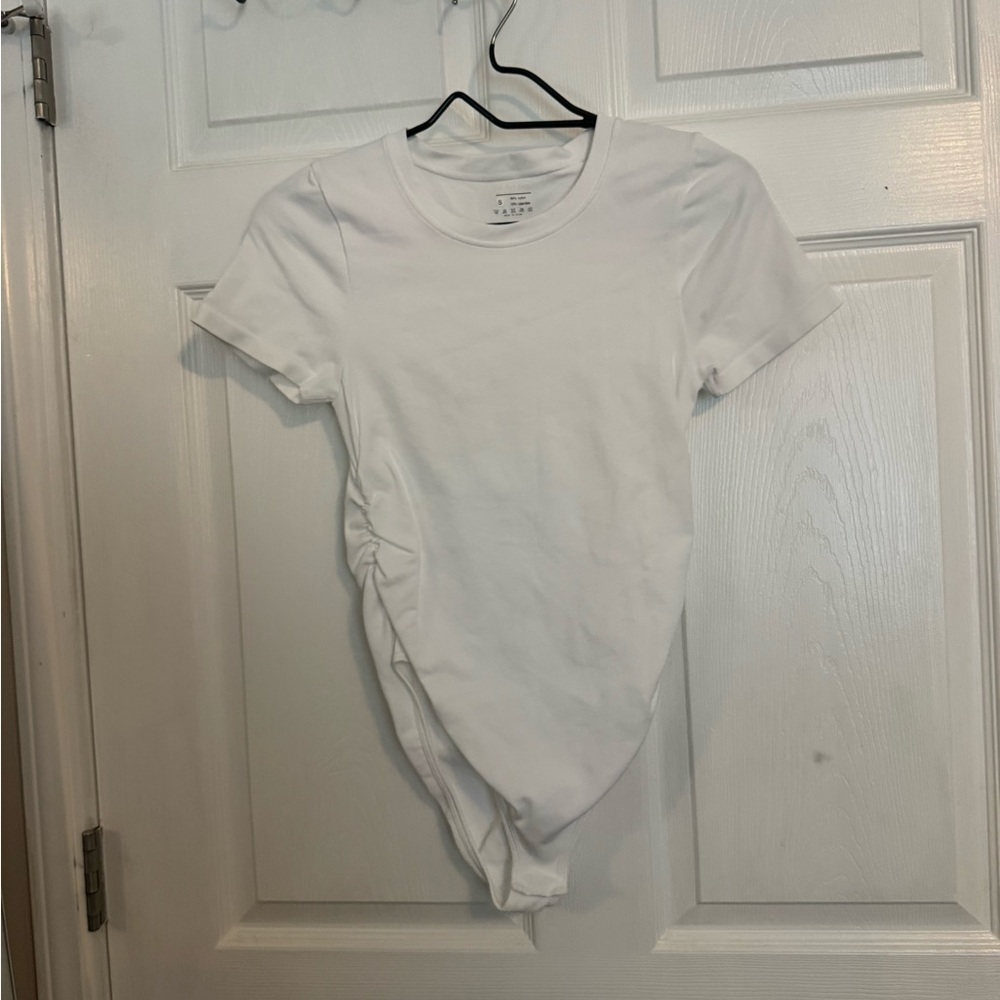 OQQ White Short Sleeve Bodysuit